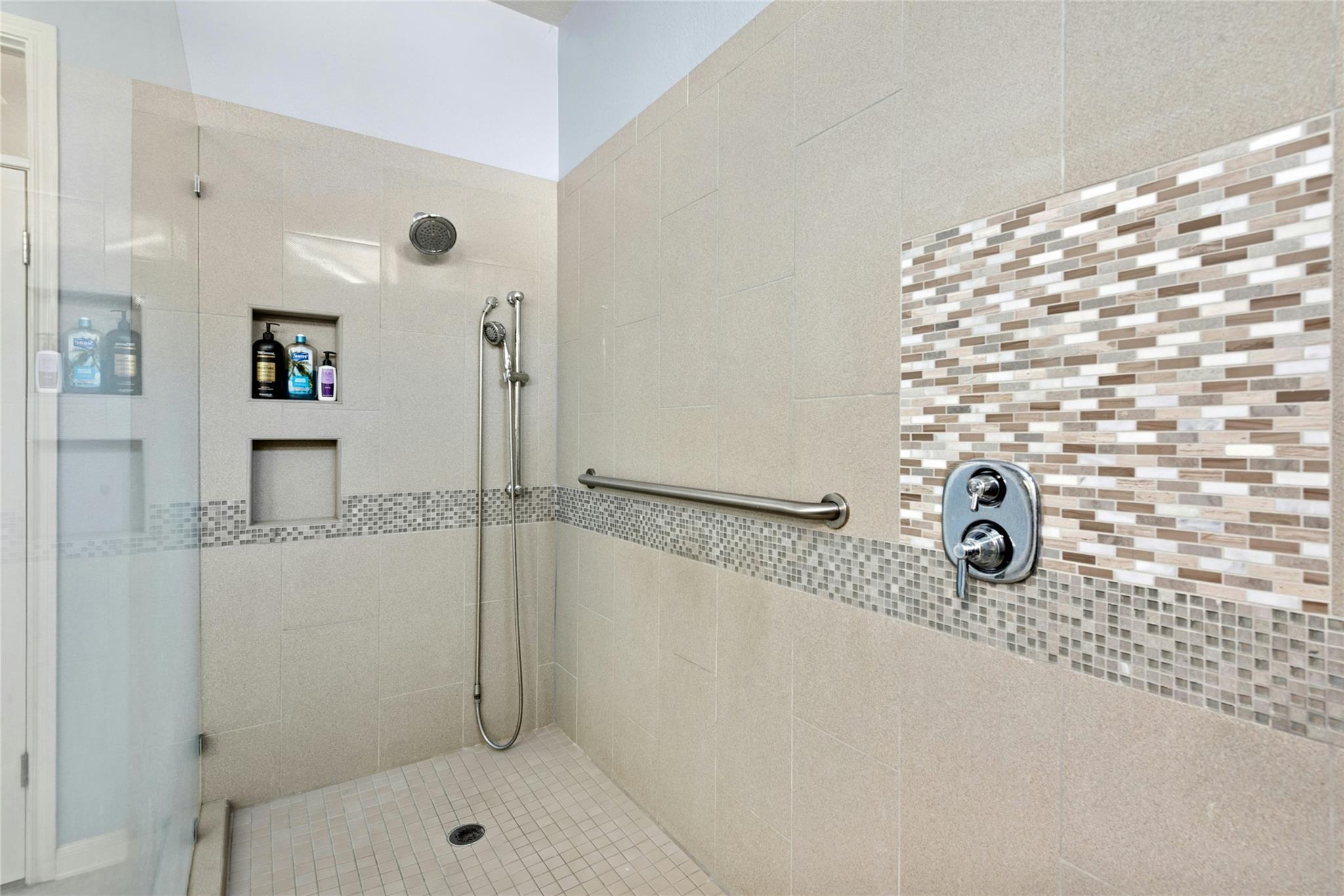 106 Waterlily Ln, Georgetown, TX 78633