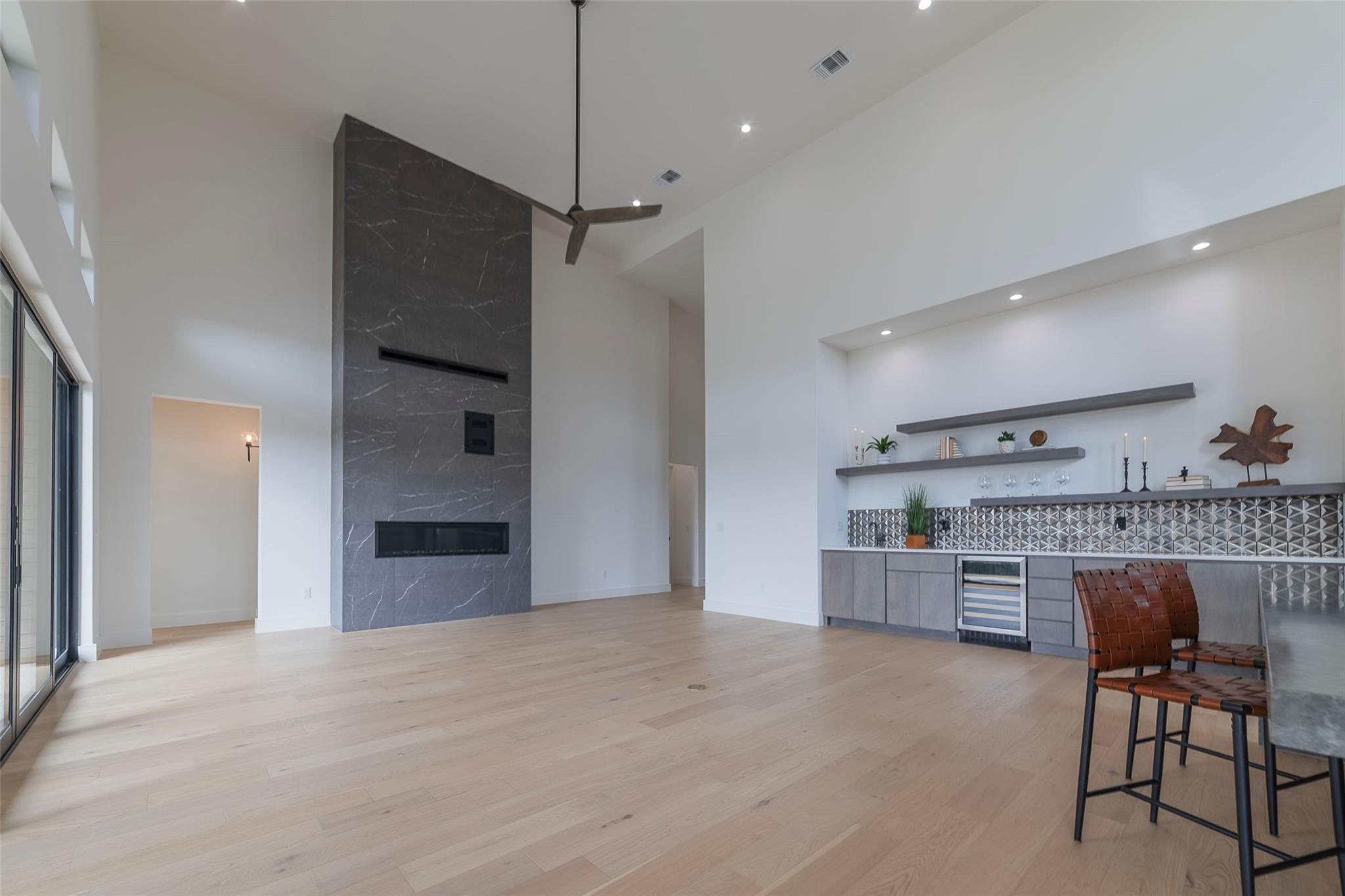 105 Manciano, Horseshoe Bay, TX 78657