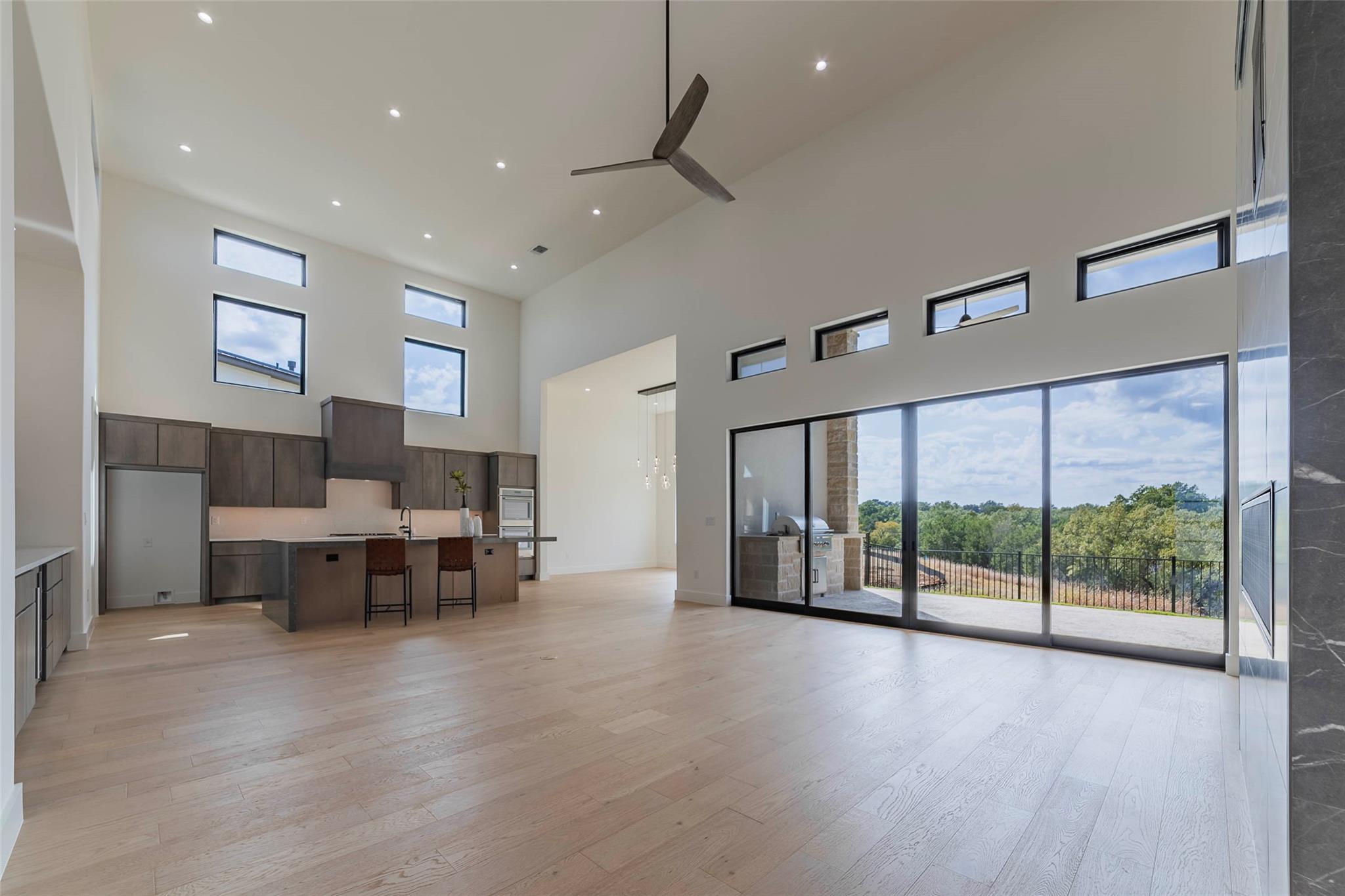 105 Manciano, Horseshoe Bay, TX 78657