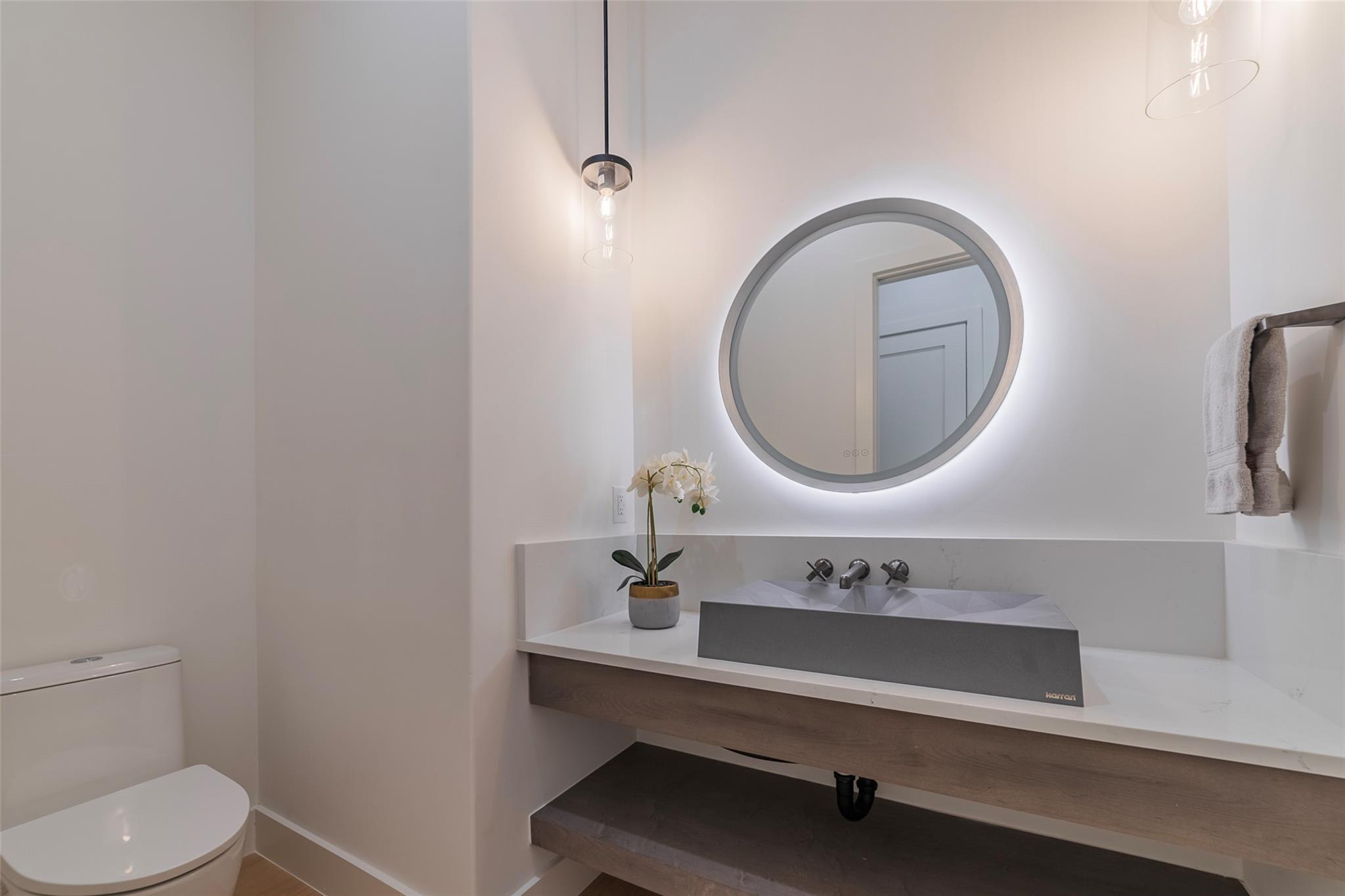 105 Manciano, Horseshoe Bay, TX 78657