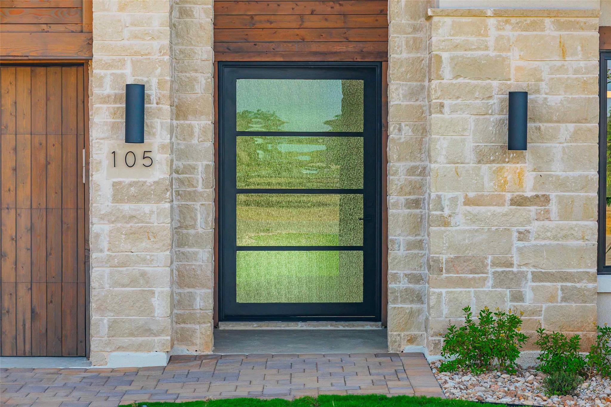 105 Manciano, Horseshoe Bay, TX 78657