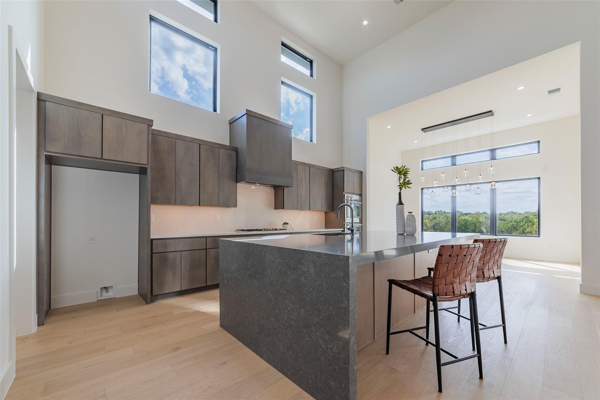 105 Manciano, Horseshoe Bay, TX 78657