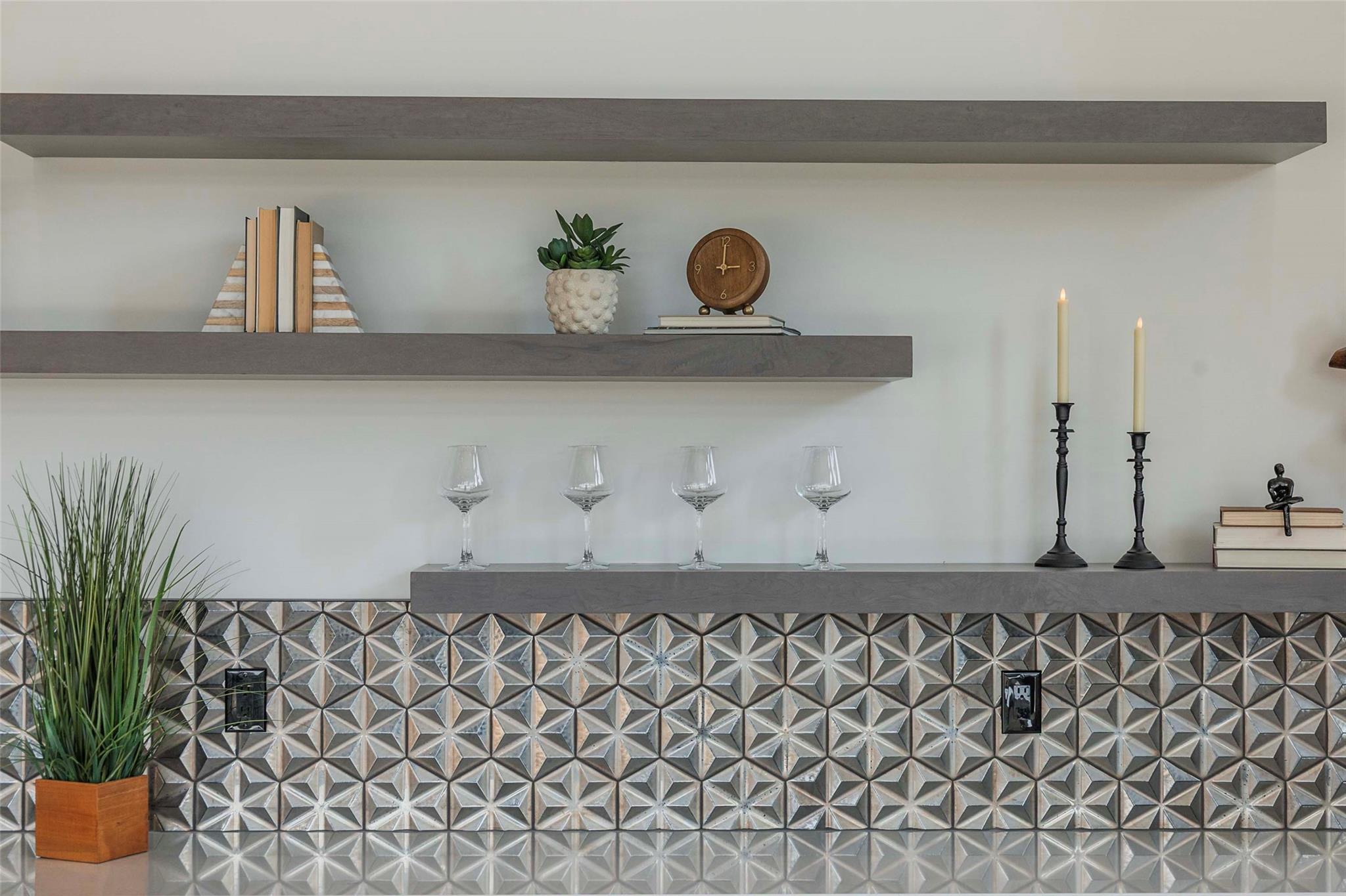 105 Manciano, Horseshoe Bay, TX 78657