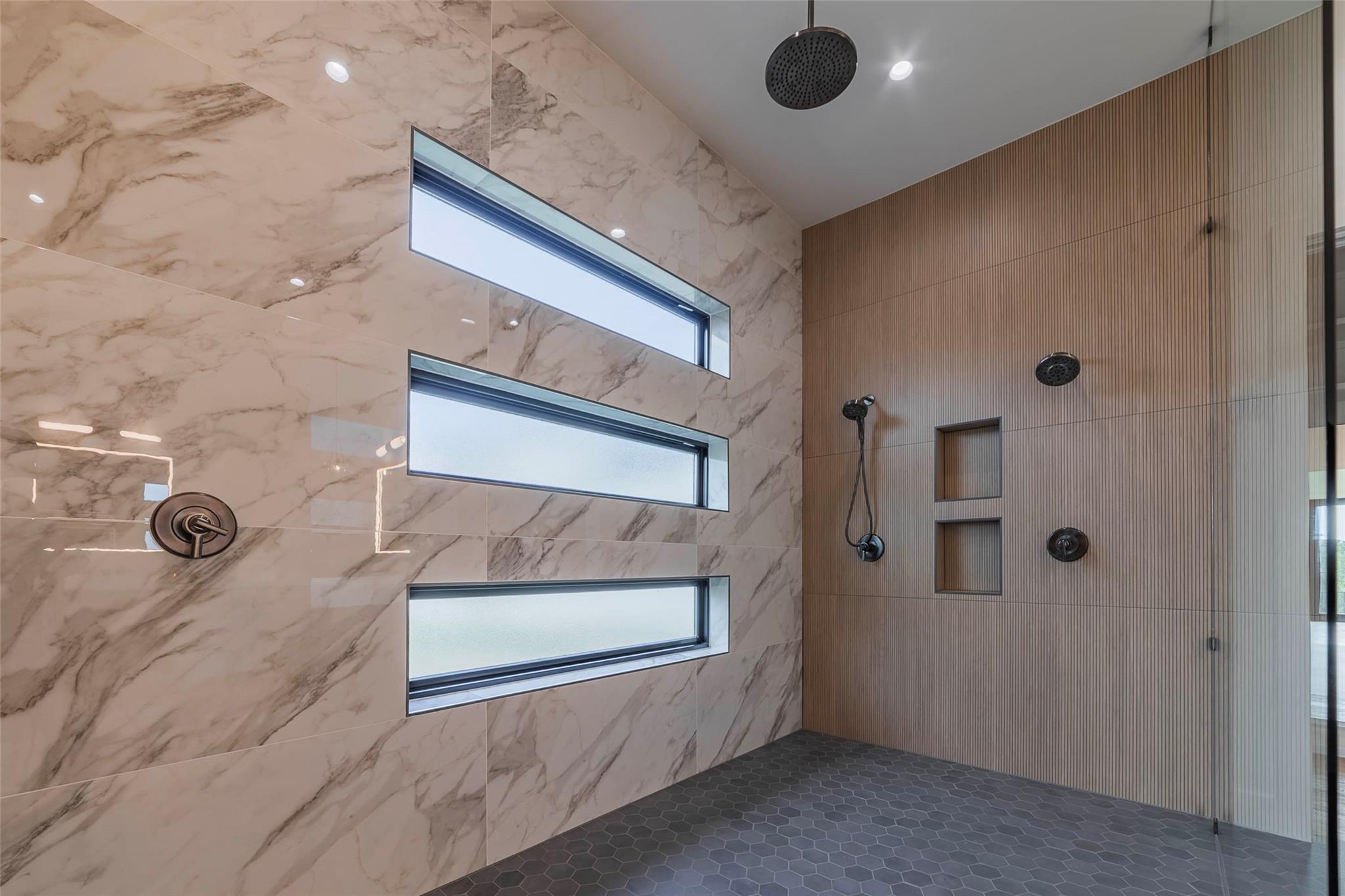 105 Manciano, Horseshoe Bay, TX 78657