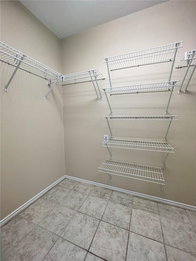 1412 W Pflugerville Pkwy, Round Rock, TX 78664