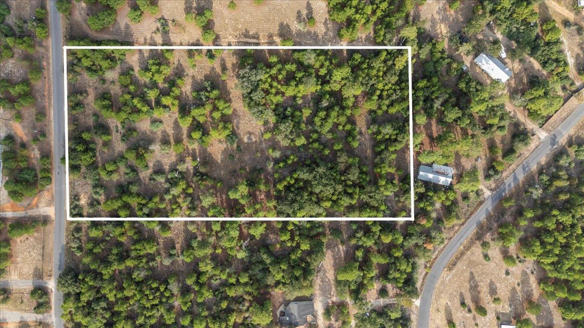 180 W Kelley Rd, Bastrop, TX 78602