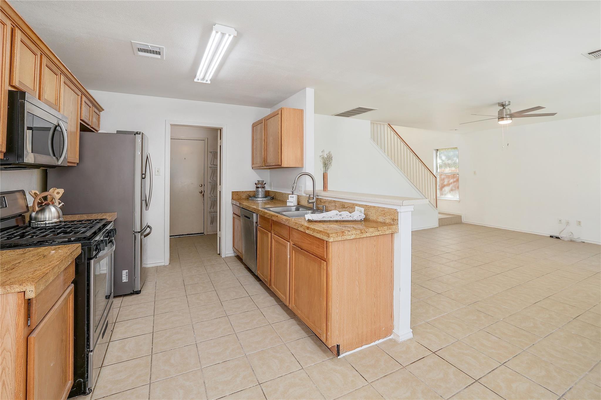 11414 Eddie Egan Ln, Austin, TX 78748