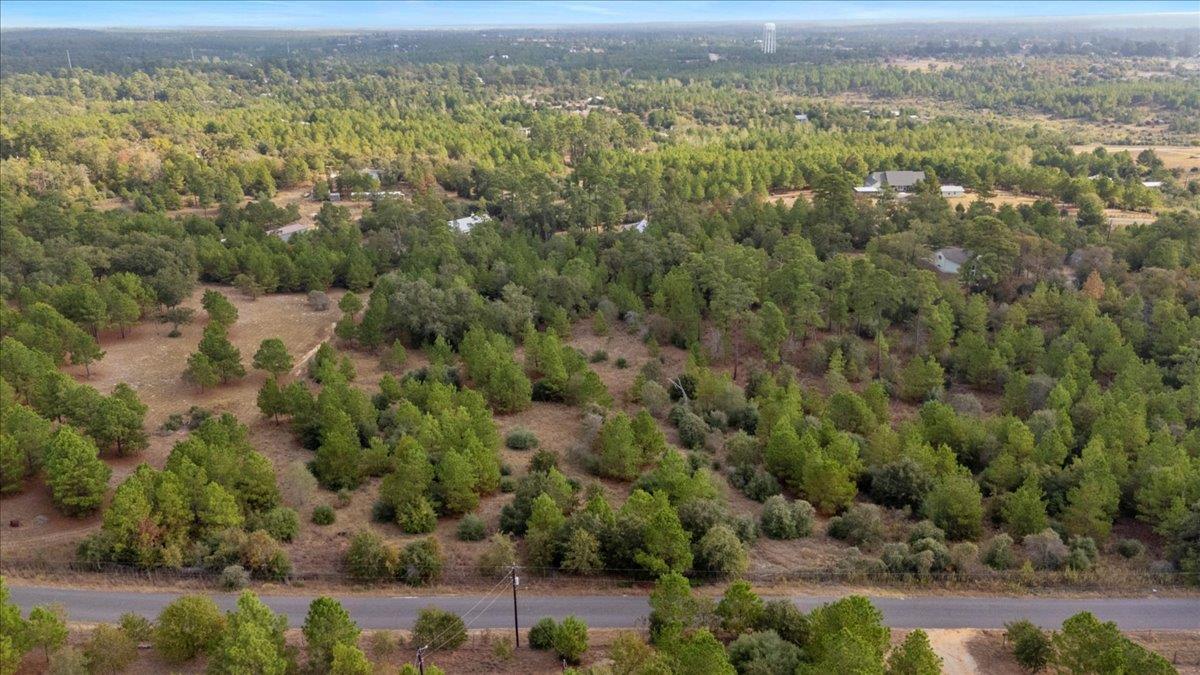 187 K C Dr, Bastrop, TX 78602