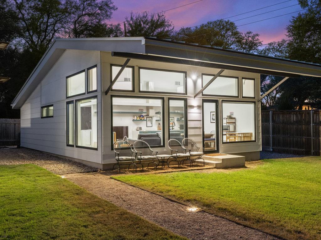 1600 Barton Hills Dr, Austin, TX 78704