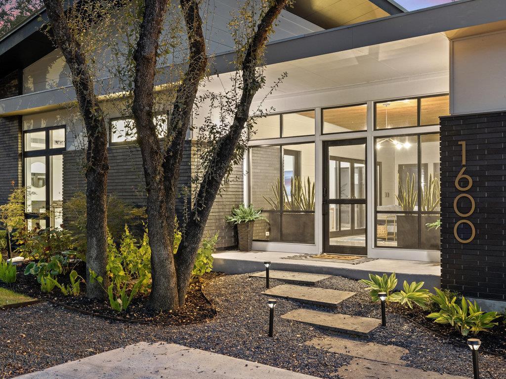 1600 Barton Hills Dr, Austin, TX 78704