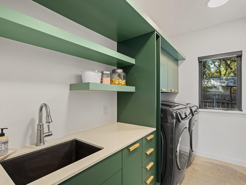 1600 Barton Hills Dr, Austin, TX 78704