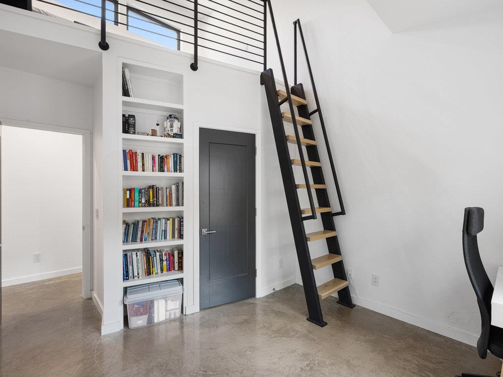 1600 Barton Hills Dr, Austin, TX 78704