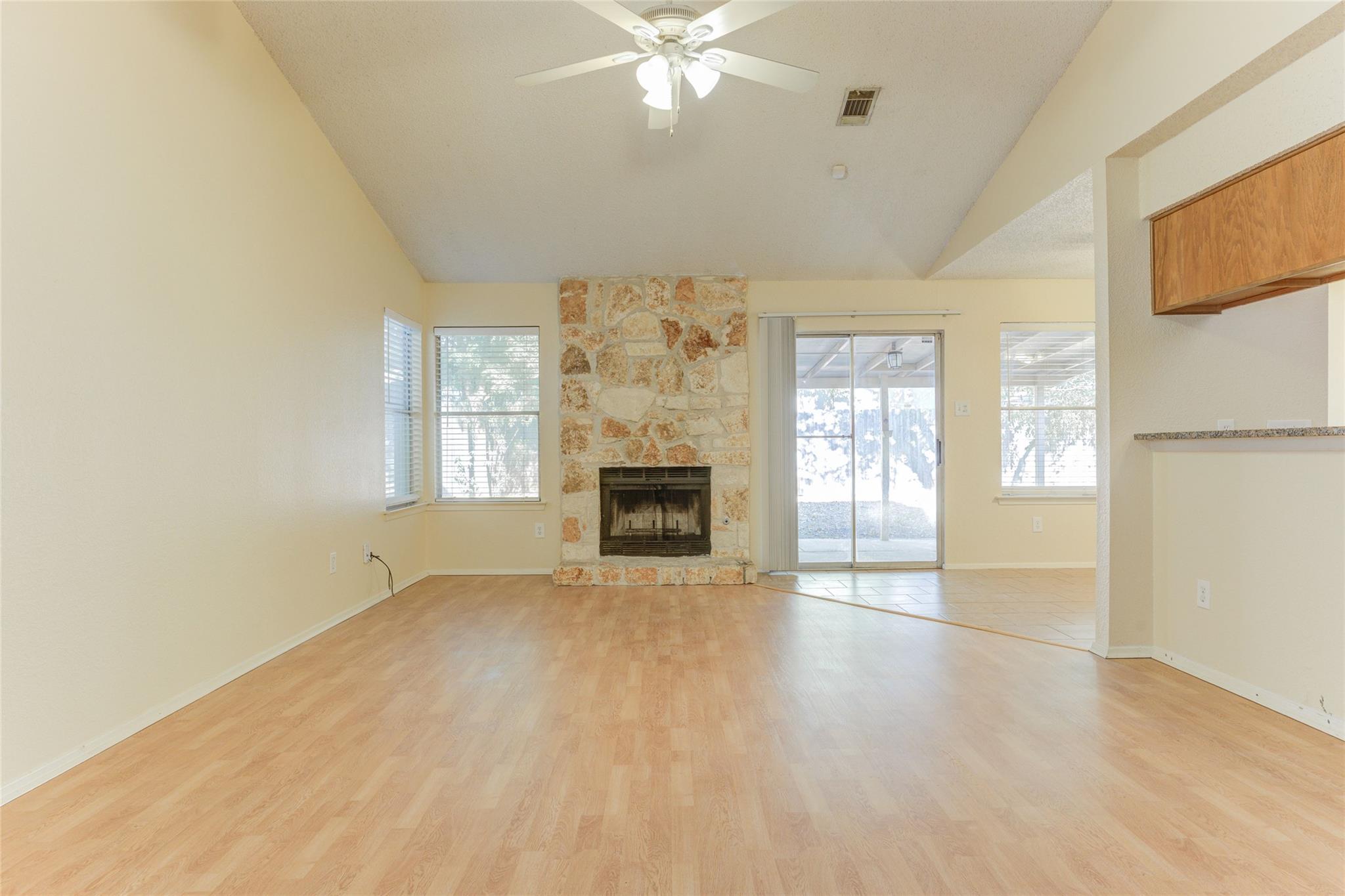 9000 Marsh Dr, Austin, TX 78748