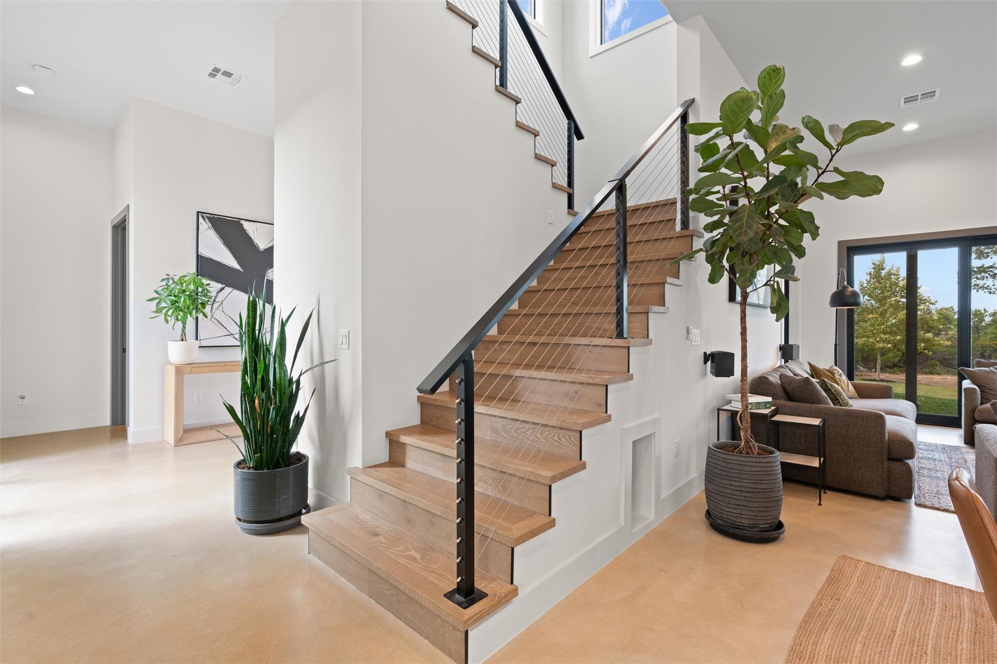 100 Overlook Dr, Liberty Hill, TX 78642