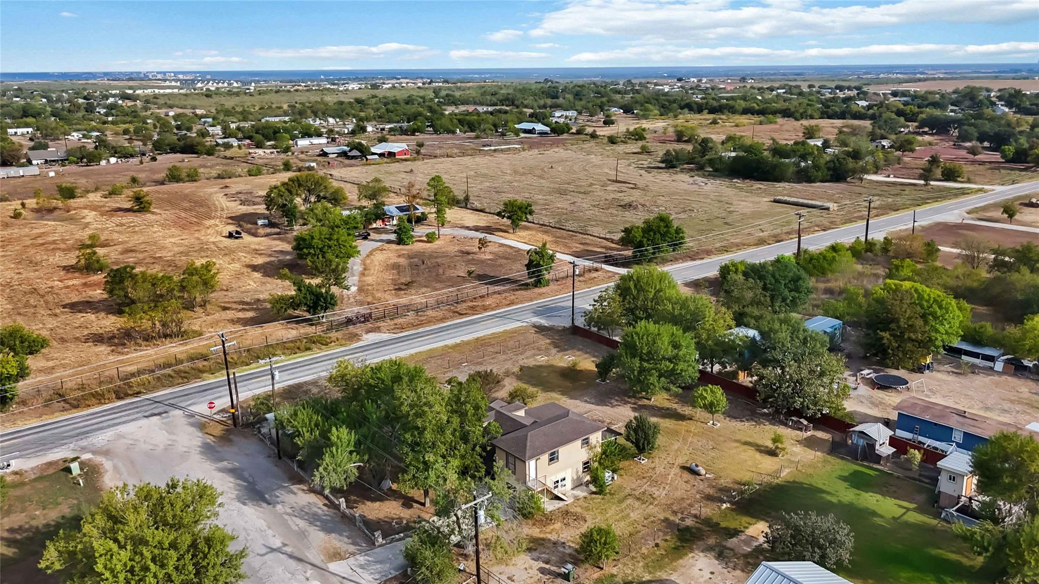 5115 Meadow Brook Ln, San Marcos, TX 78666