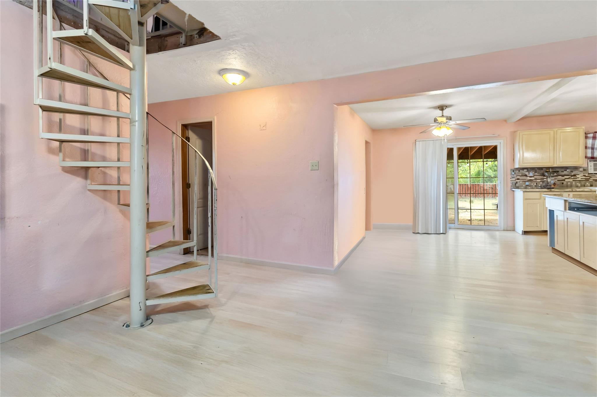 5115 Meadow Brook Ln, San Marcos, TX 78666