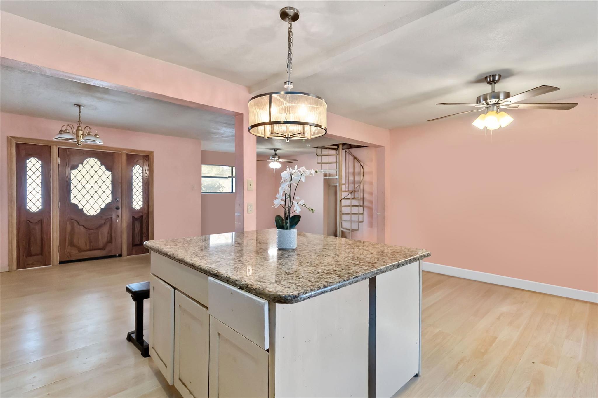 5115 Meadow Brook Ln, San Marcos, TX 78666