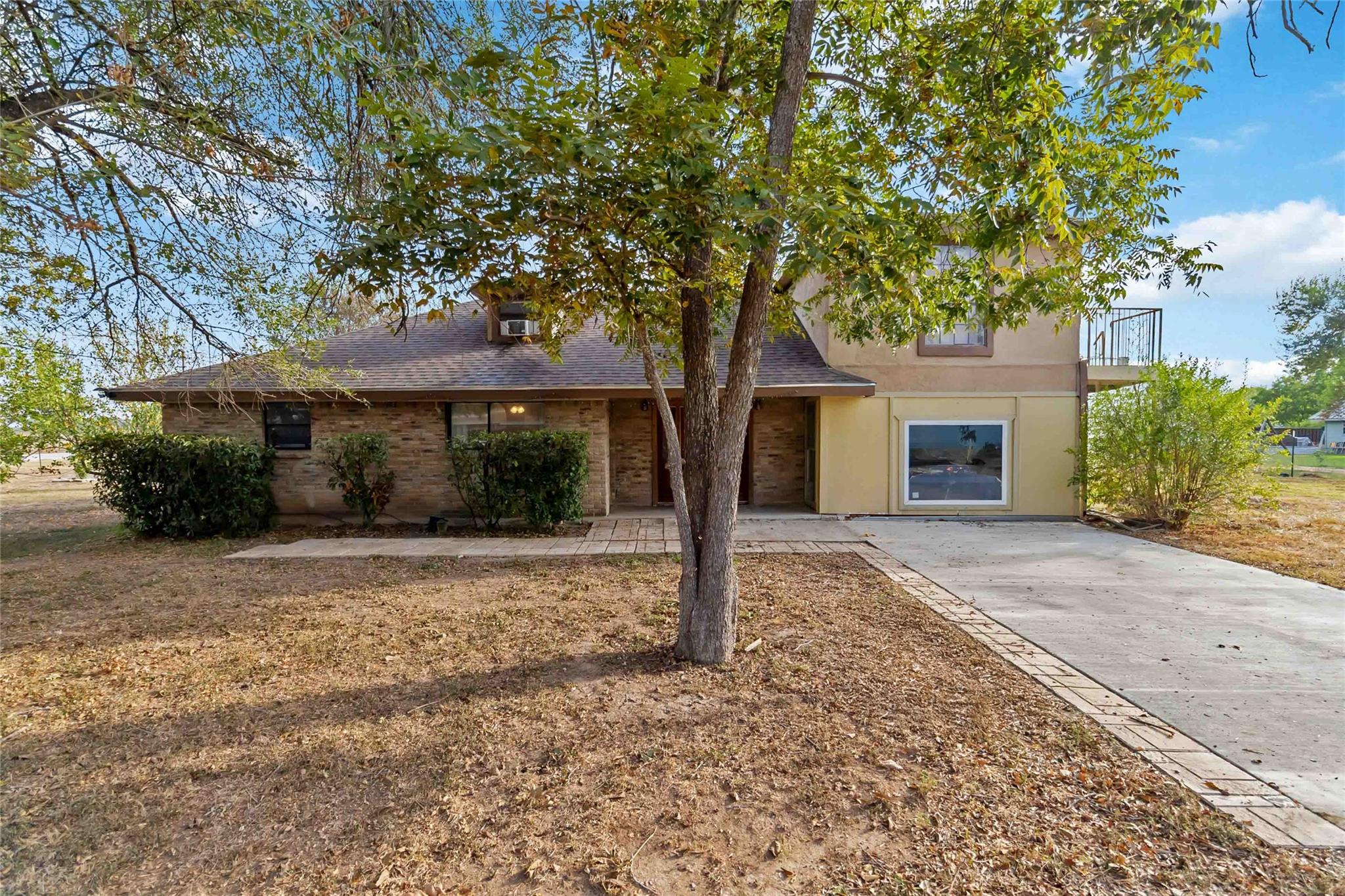 5115 Meadow Brook Ln, San Marcos, TX 78666