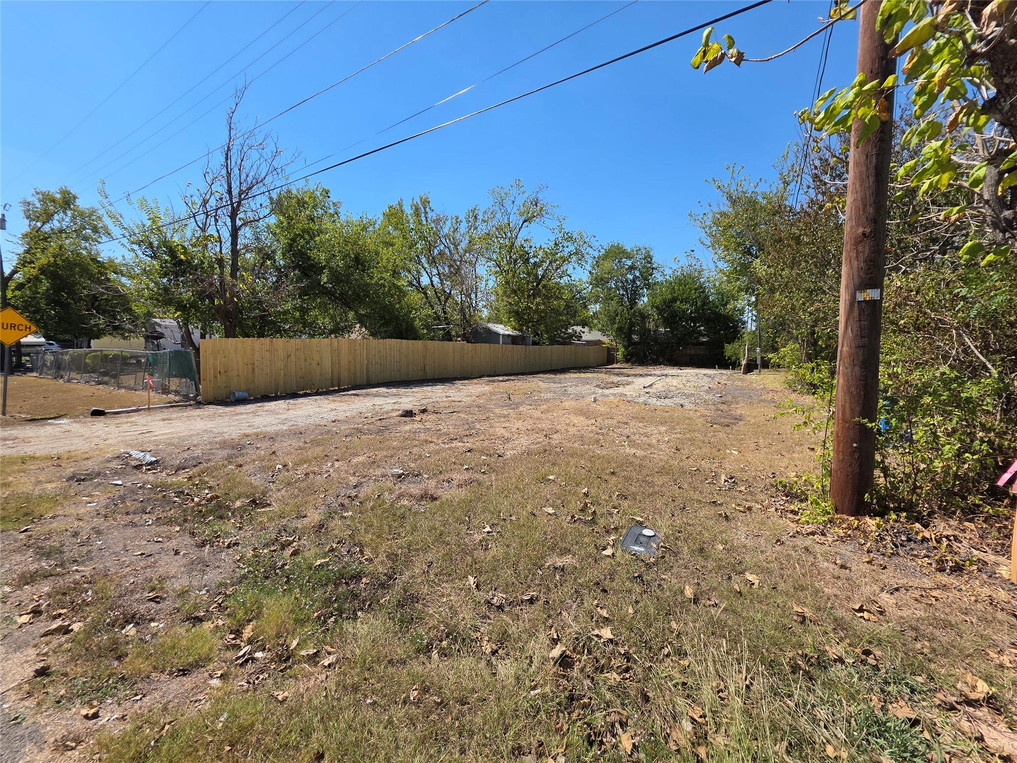 112 2nd Ave, Taylor, TX 76574