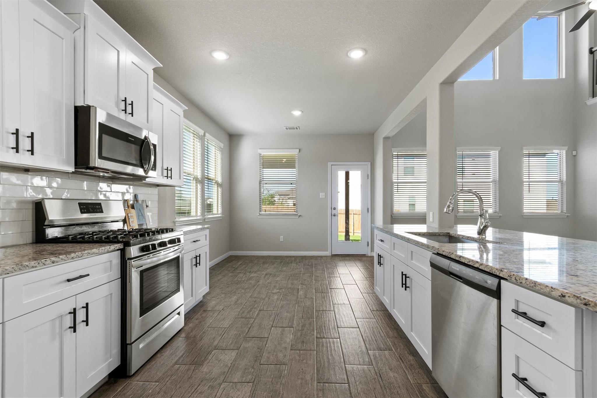 301 Greenway Dr, Georgetown, TX 78628