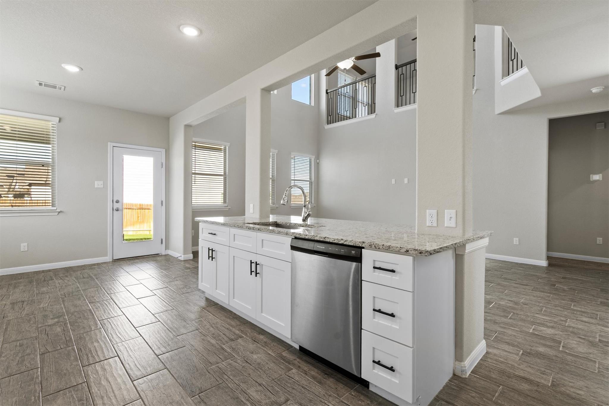 301 Greenway Dr, Georgetown, TX 78628