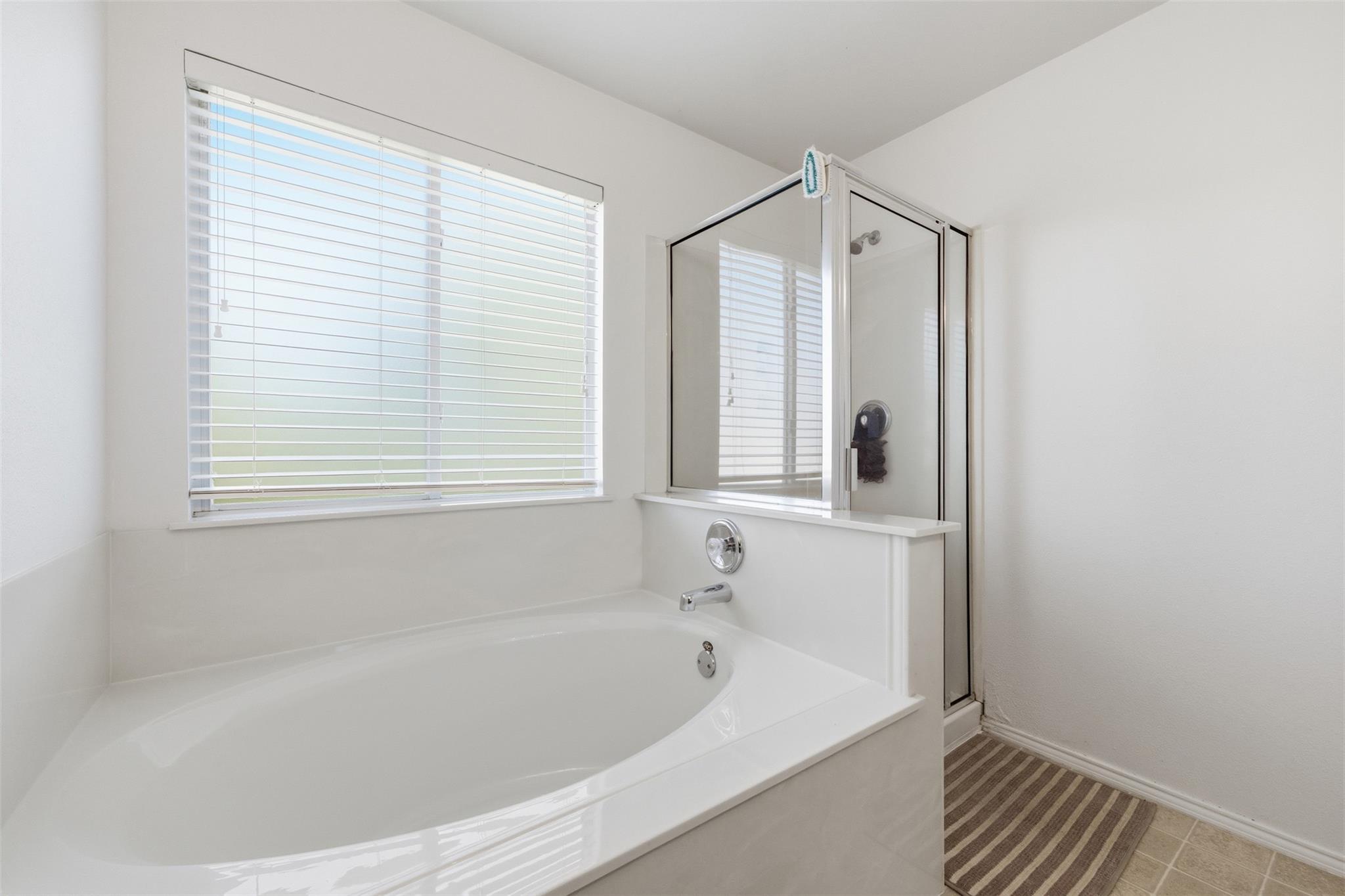 16506 Caballo Vly, Selma, TX 78154