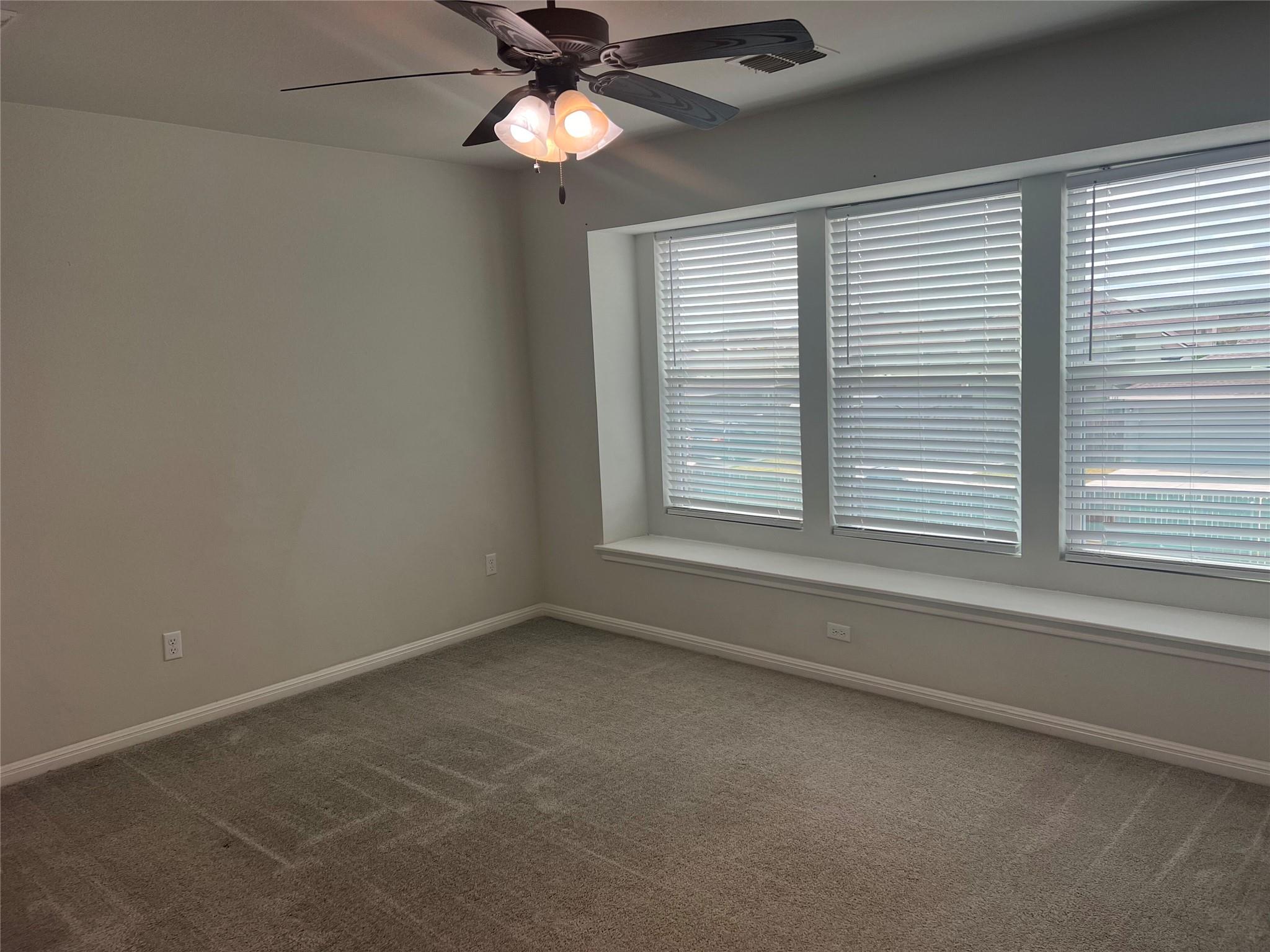 2916 Brand Iron Dr, San Marcos, TX 78666