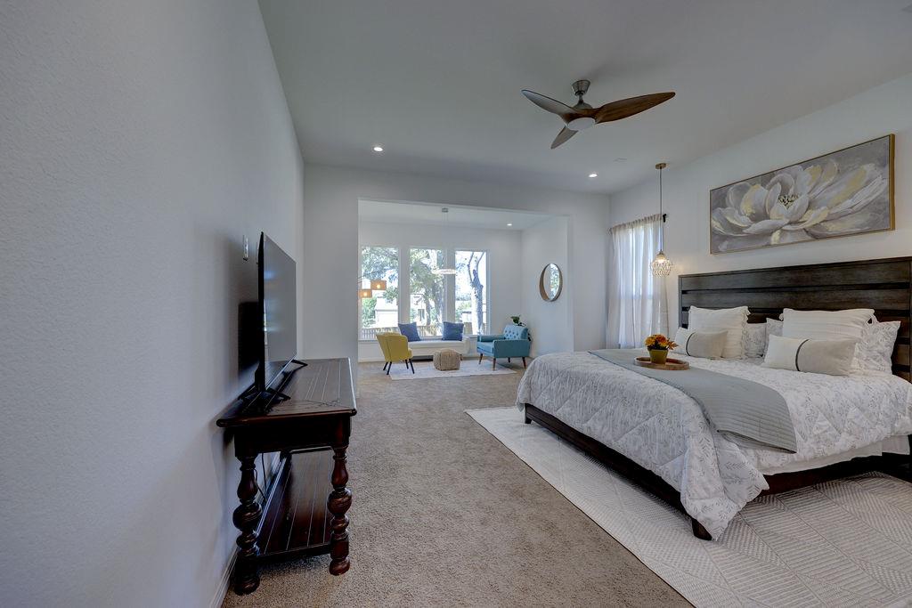 351 Pigeon River Rd, Kyle, TX 78640