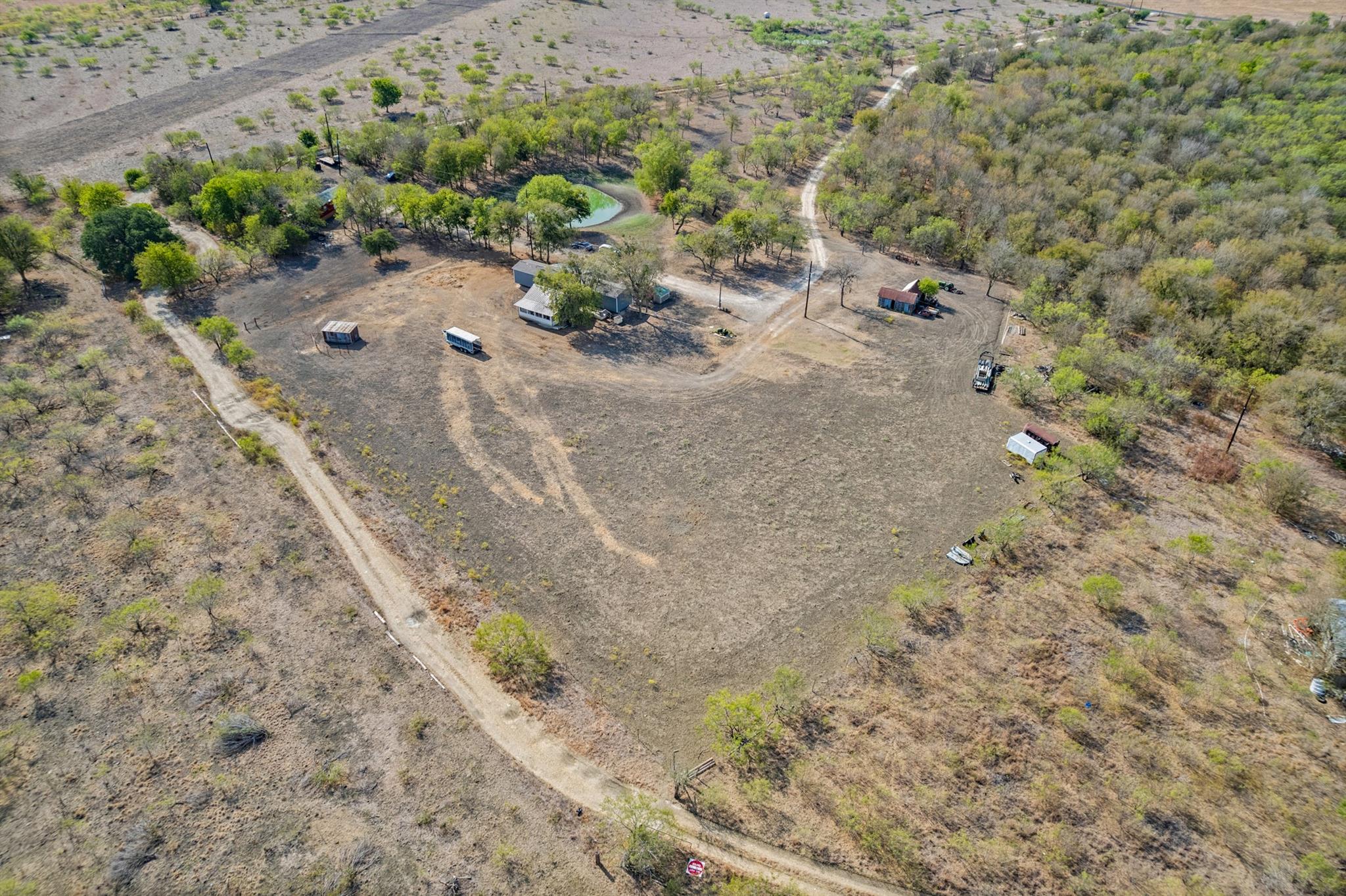 13800 Hokanson Rd, Del Valle, TX 78617