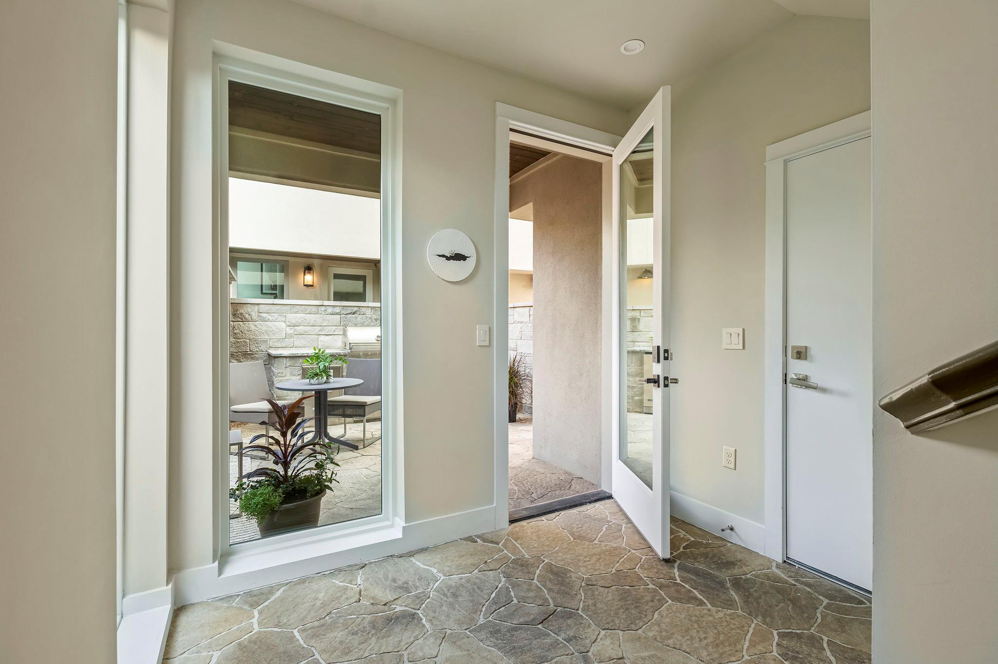 2300 Enfield Rd # 302, Austin, TX 78703