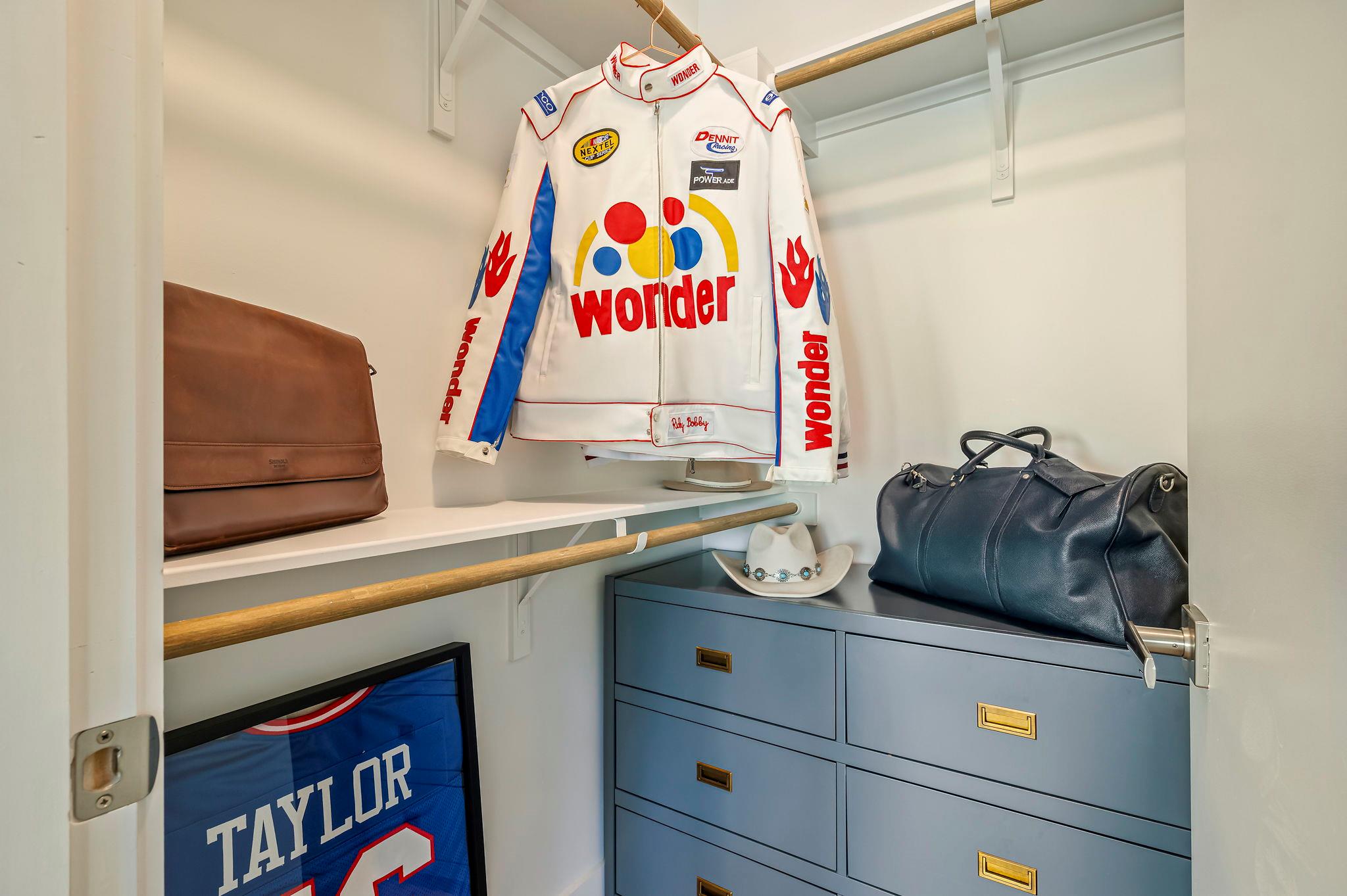 2300 Enfield Rd # 302, Austin, TX 78703