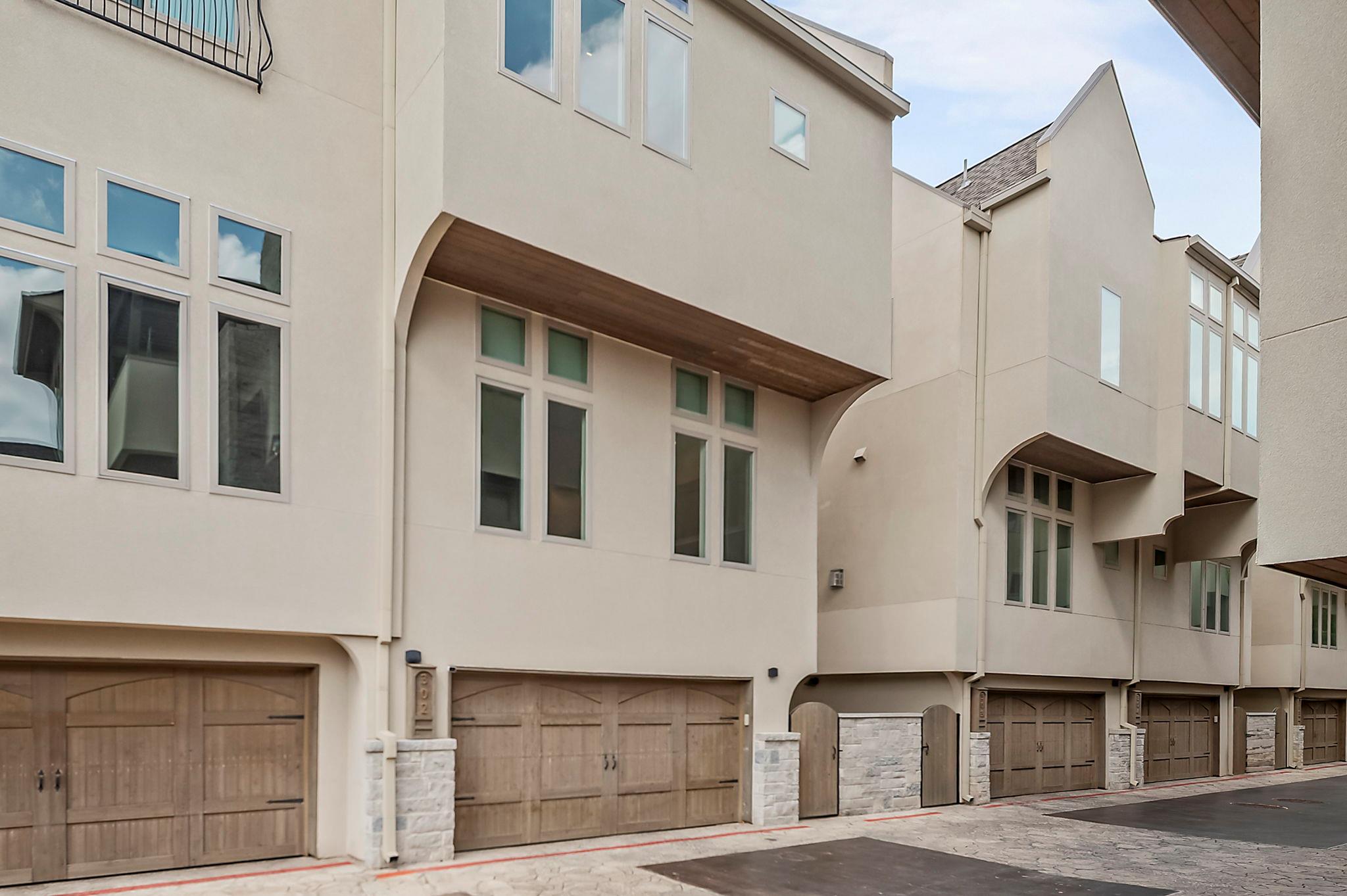 2300 Enfield Rd # 302, Austin, TX 78703