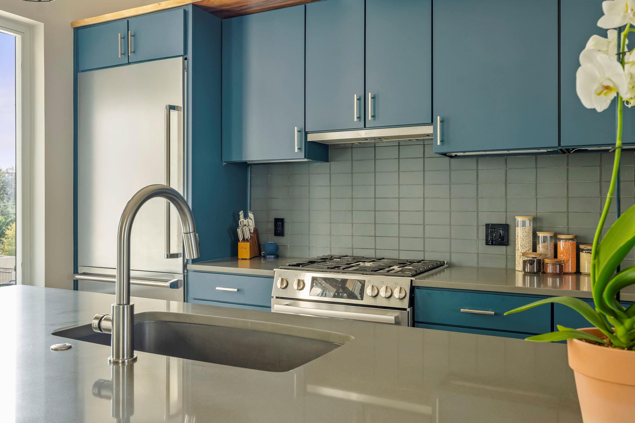 2300 Enfield Rd # 302, Austin, TX 78703