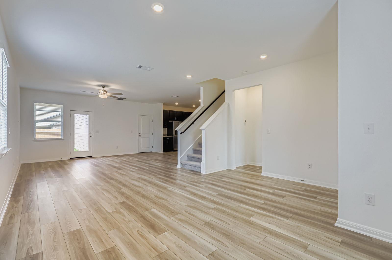 13908 Edna Maxine Walk, Del Valle, TX 78617