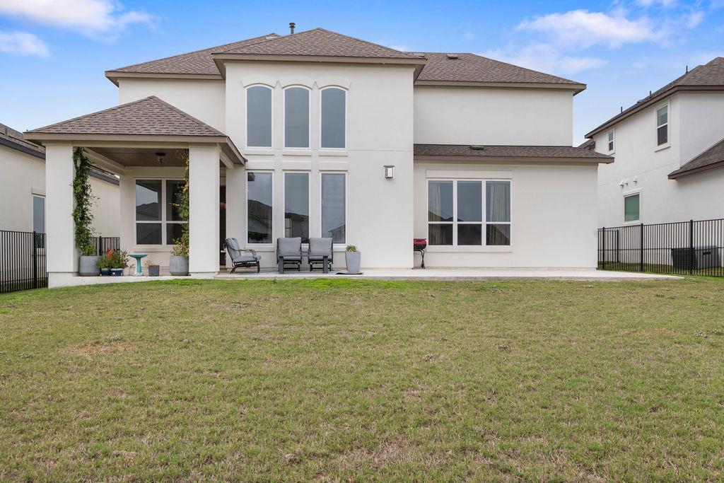 920 Villa Rialto Vw, Leander, TX 78641