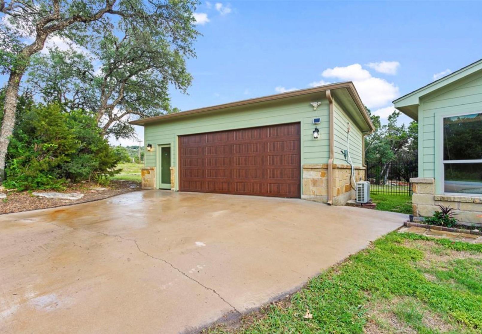 20603 Ridgeview Rd, Lago Vista, TX 78645