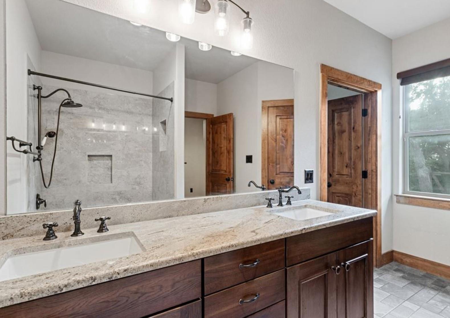 20603 Ridgeview Rd, Lago Vista, TX 78645