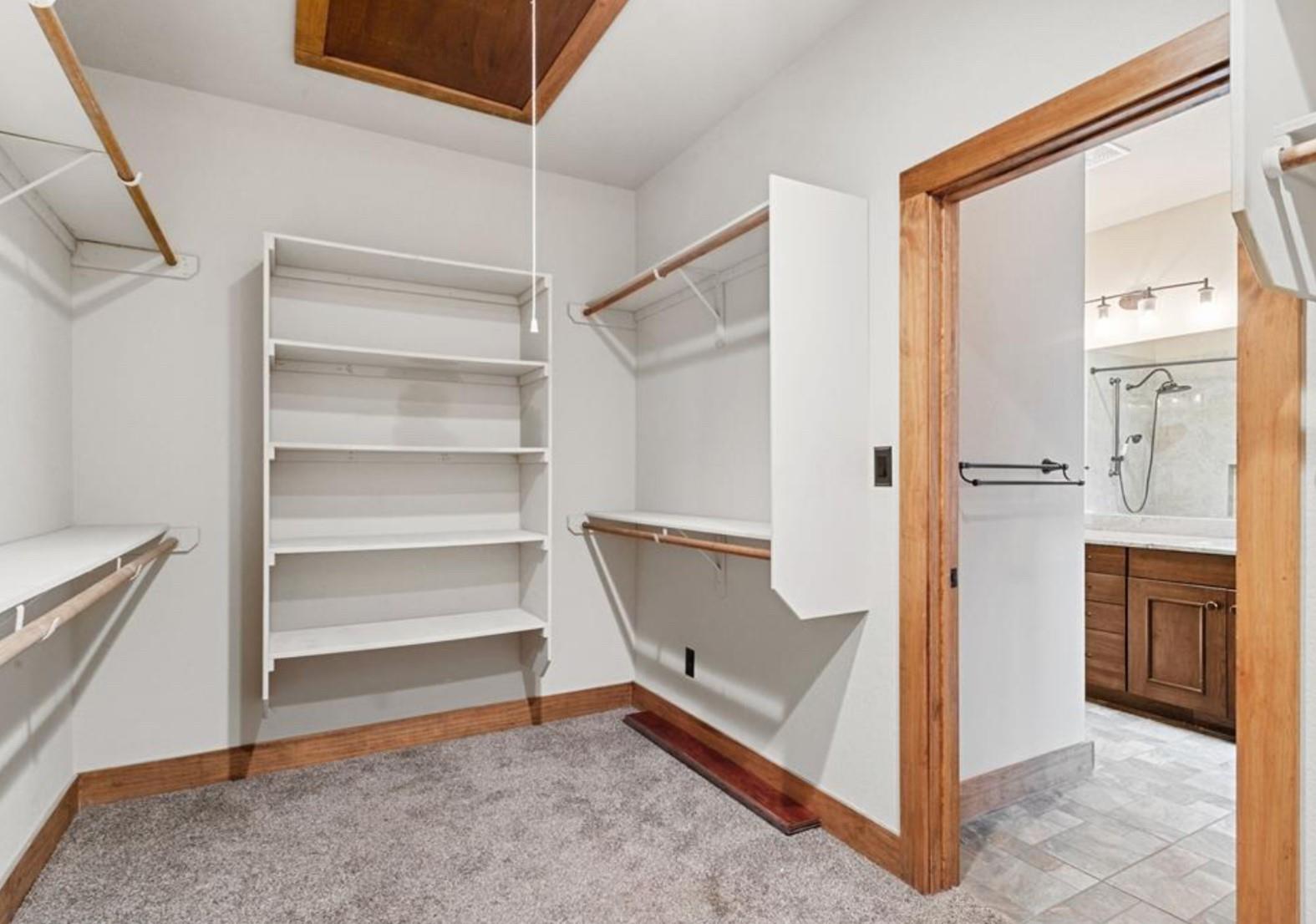 20603 Ridgeview Rd, Lago Vista, TX 78645