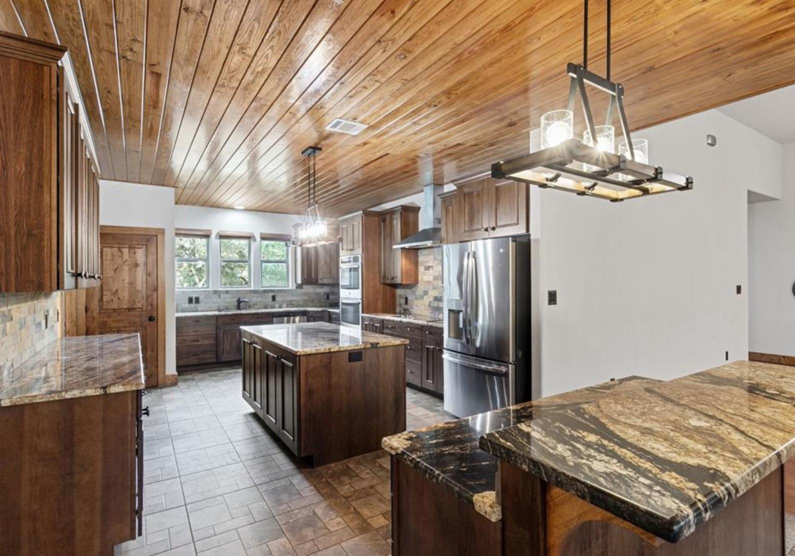 20603 Ridgeview Rd, Lago Vista, TX 78645