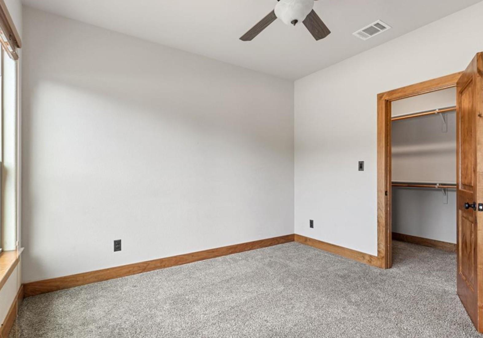 20603 Ridgeview Rd, Lago Vista, TX 78645