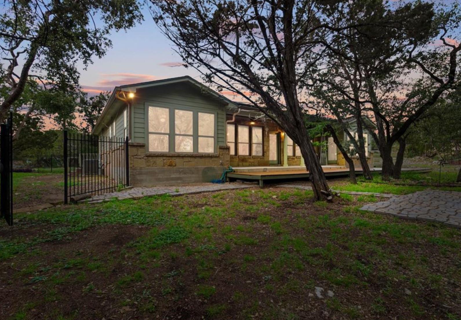 20603 Ridgeview Rd, Lago Vista, TX 78645