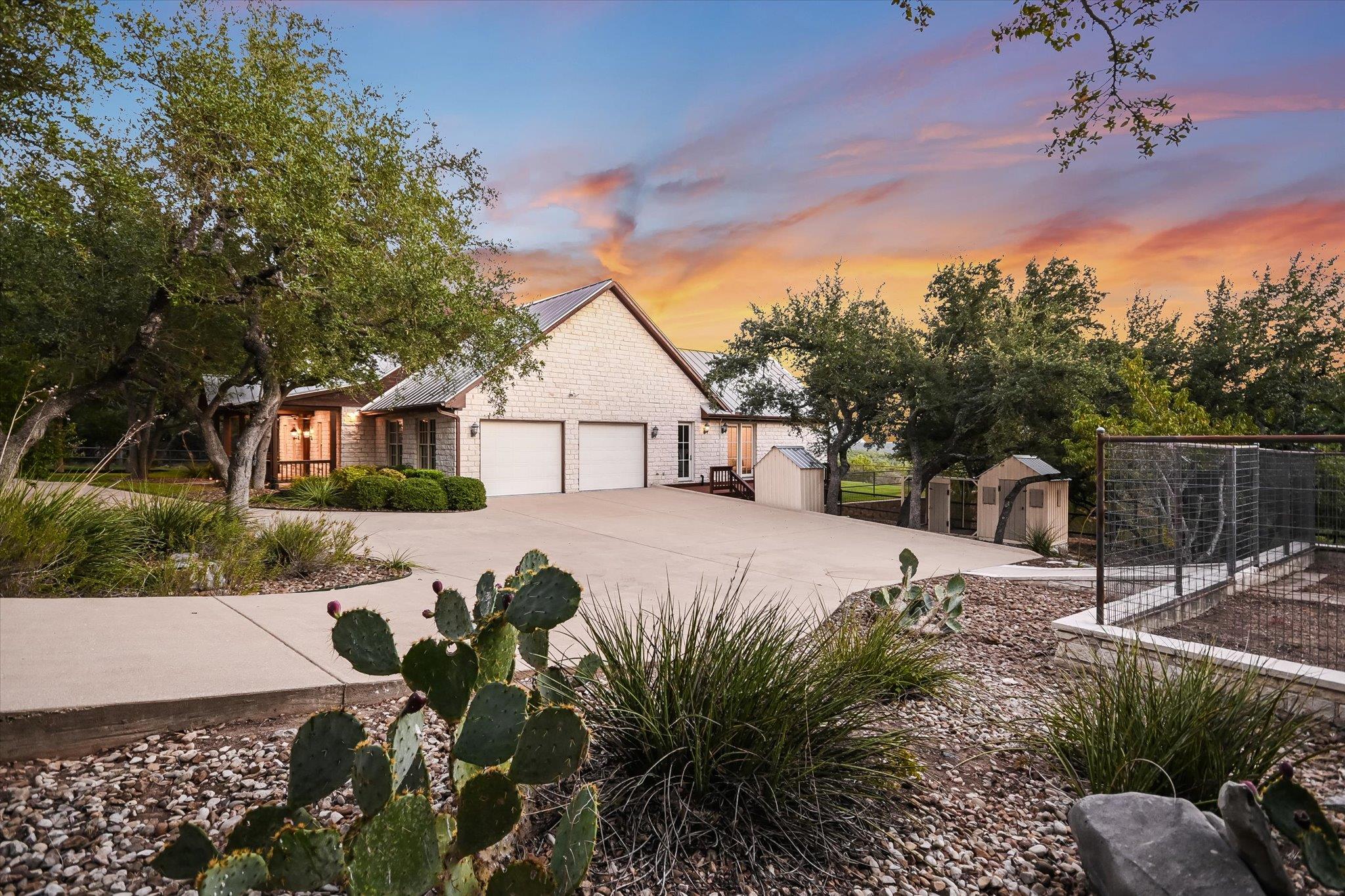 1050 River Mountain Rd # A, Wimberley, TX 78676