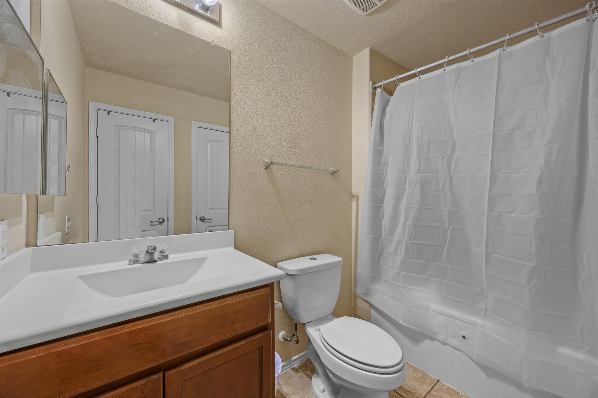 7128 Outfitter Dr, Austin, TX 78744