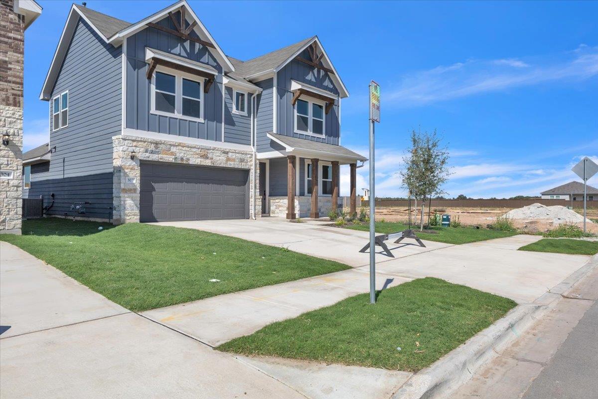 302 Willow Heights Dr, Hutto, TX 78634