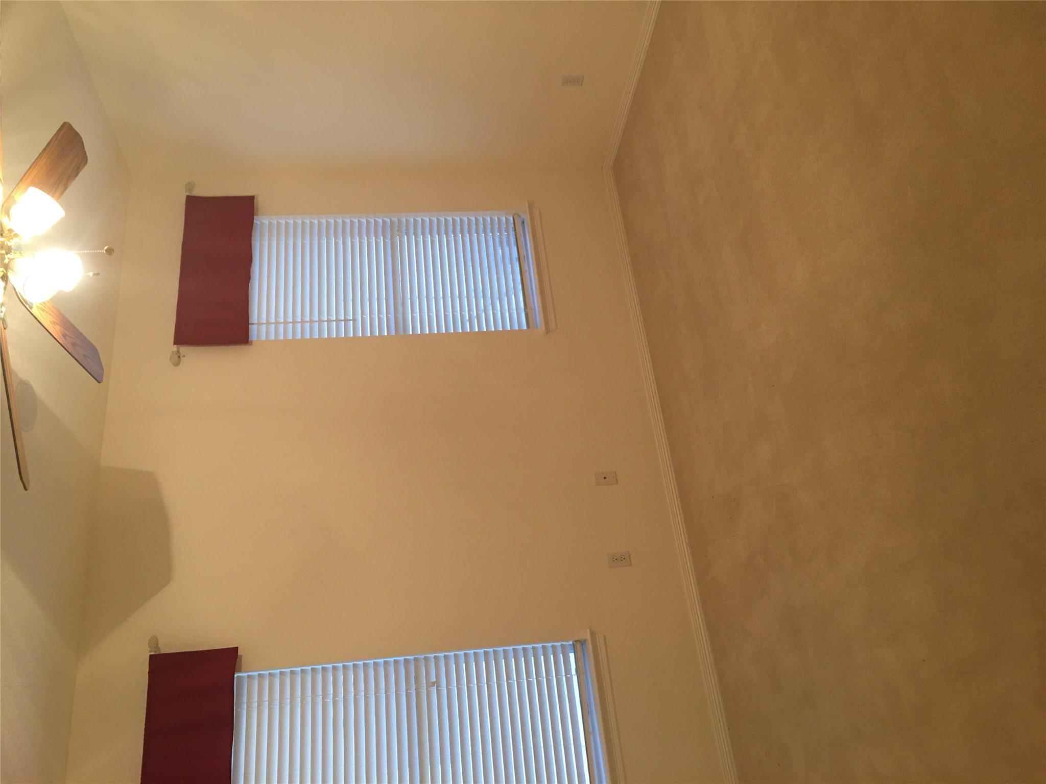 120 W Brazos Dr, Georgetown, TX 78628