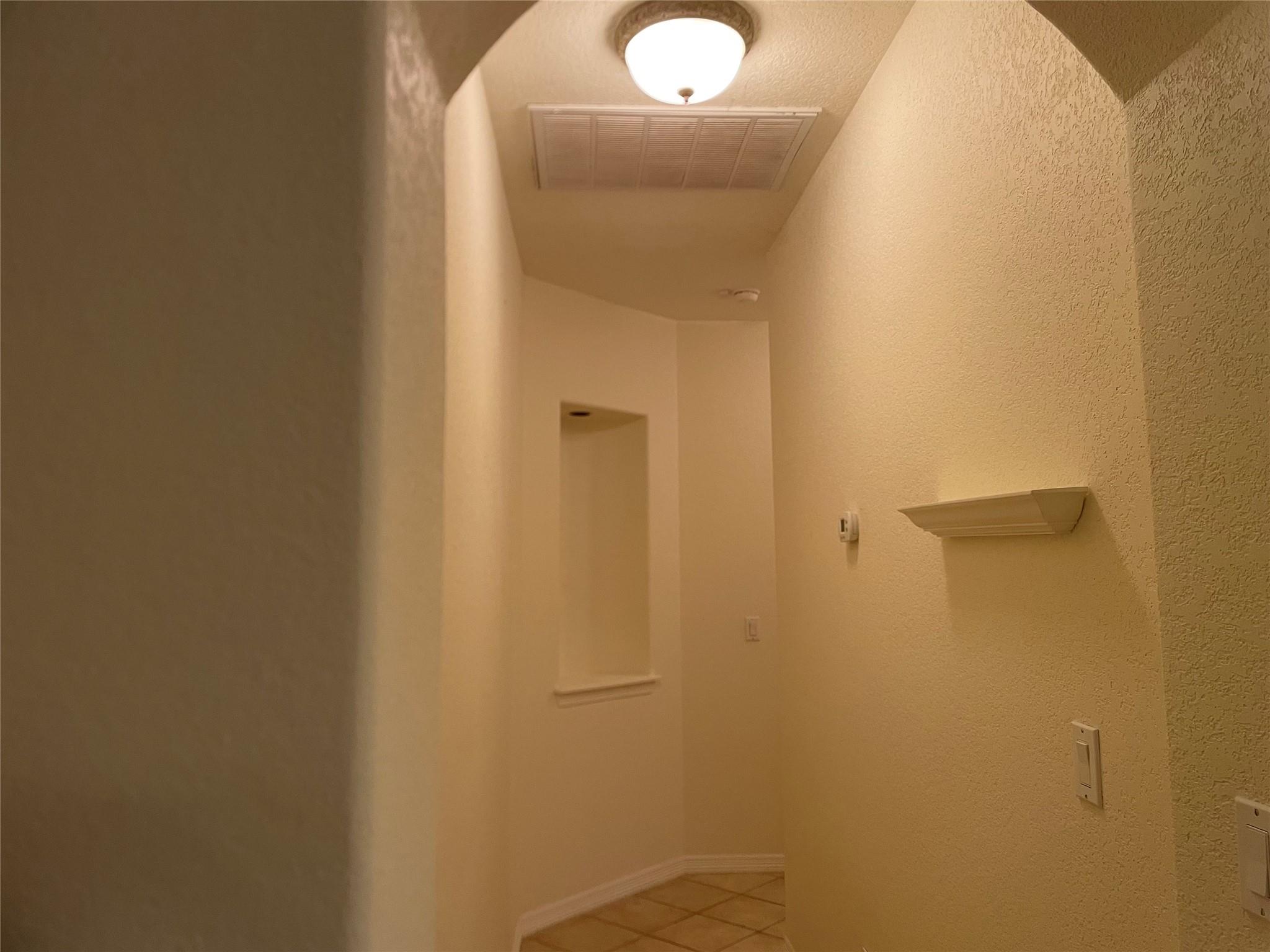 120 W Brazos Dr, Georgetown, TX 78628