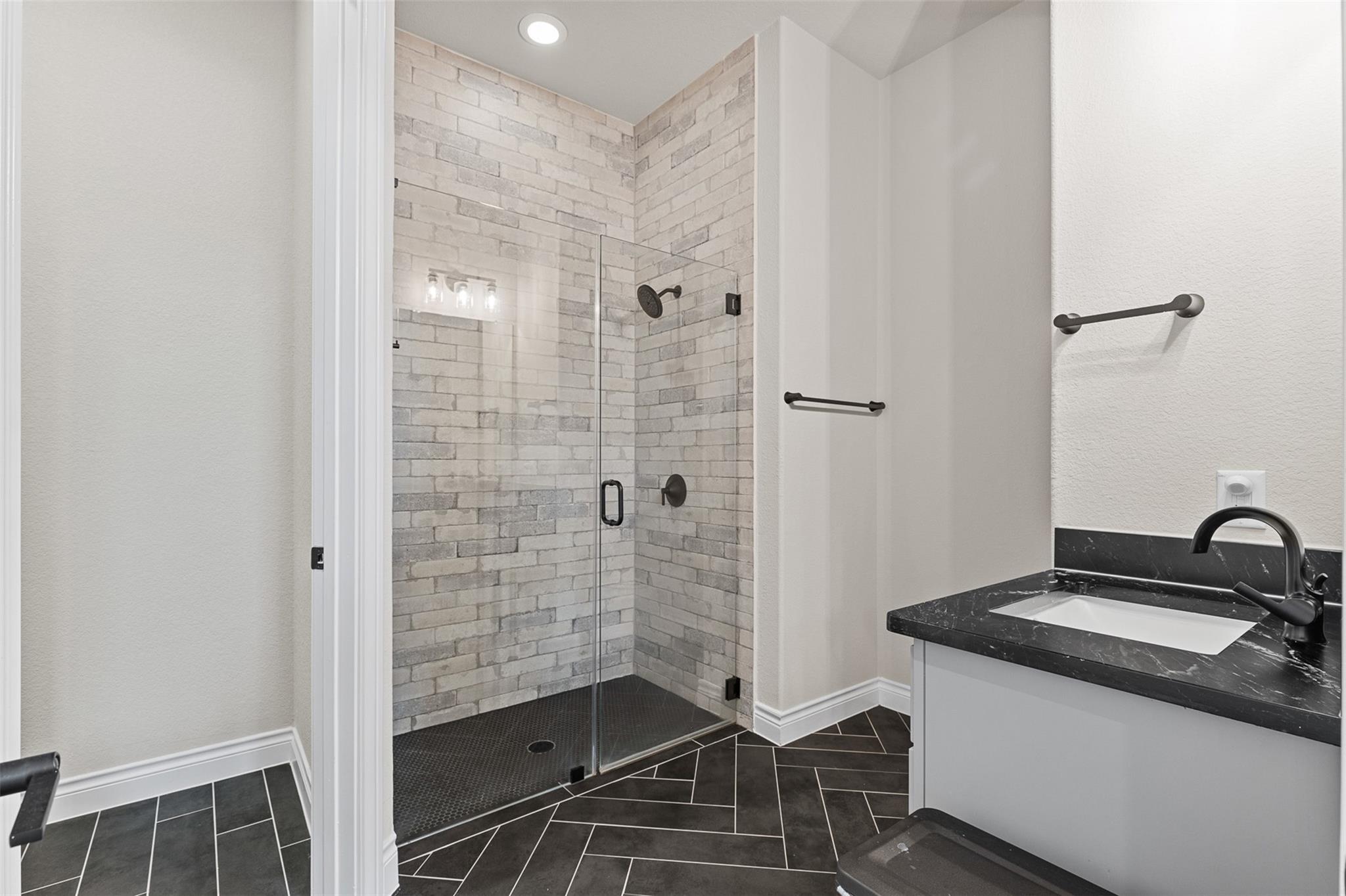 109 Star Thistle Trl, Georgetown, TX 78628