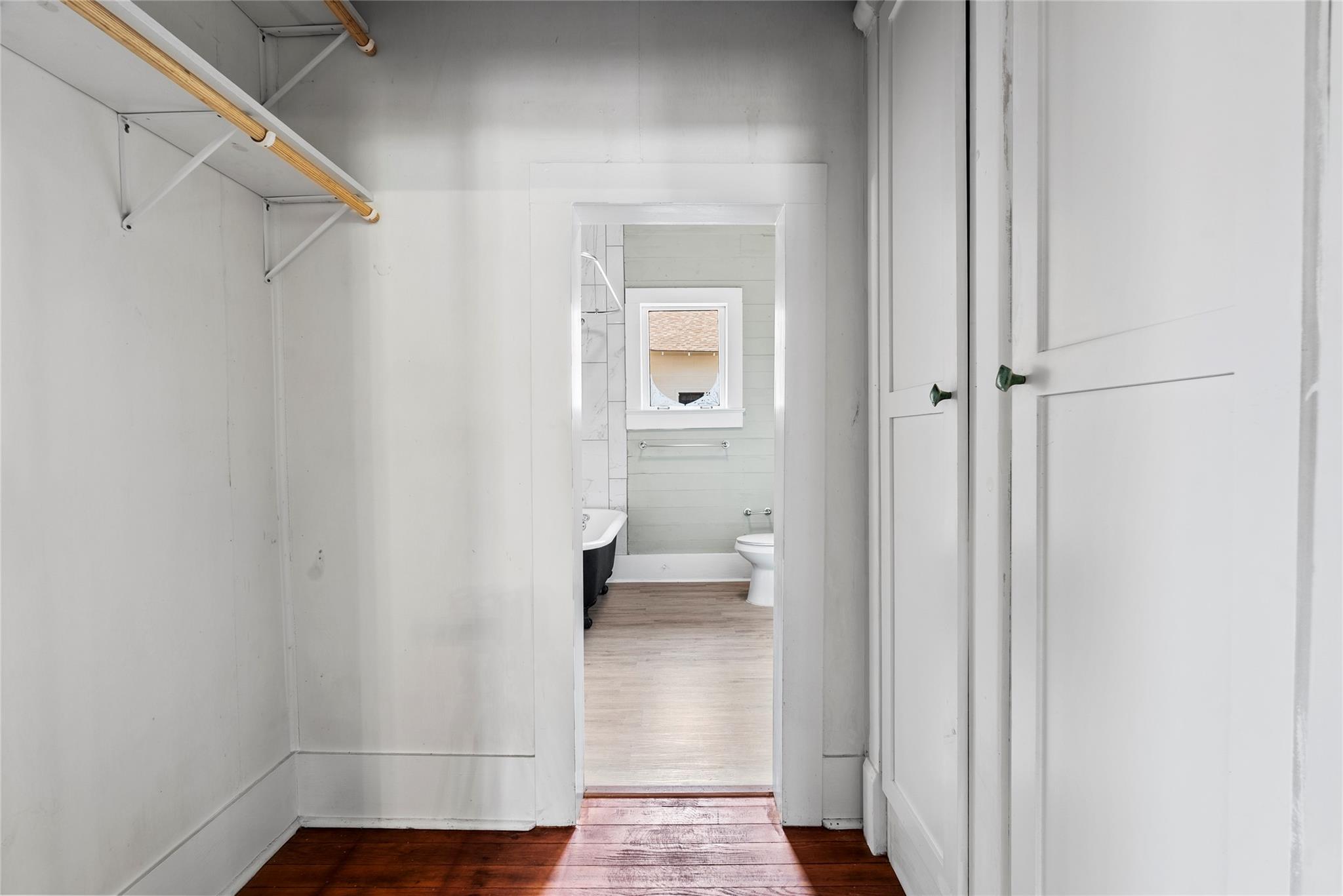 108 N Avenue B, Elgin, TX 78621