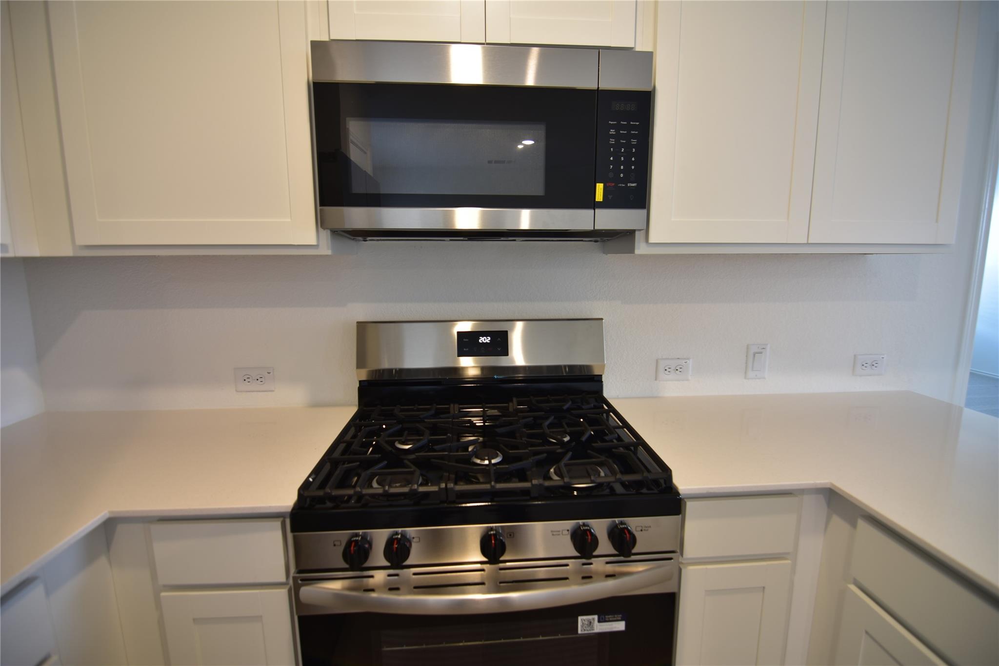 373 Keefer Ln, Kyle, TX 78640