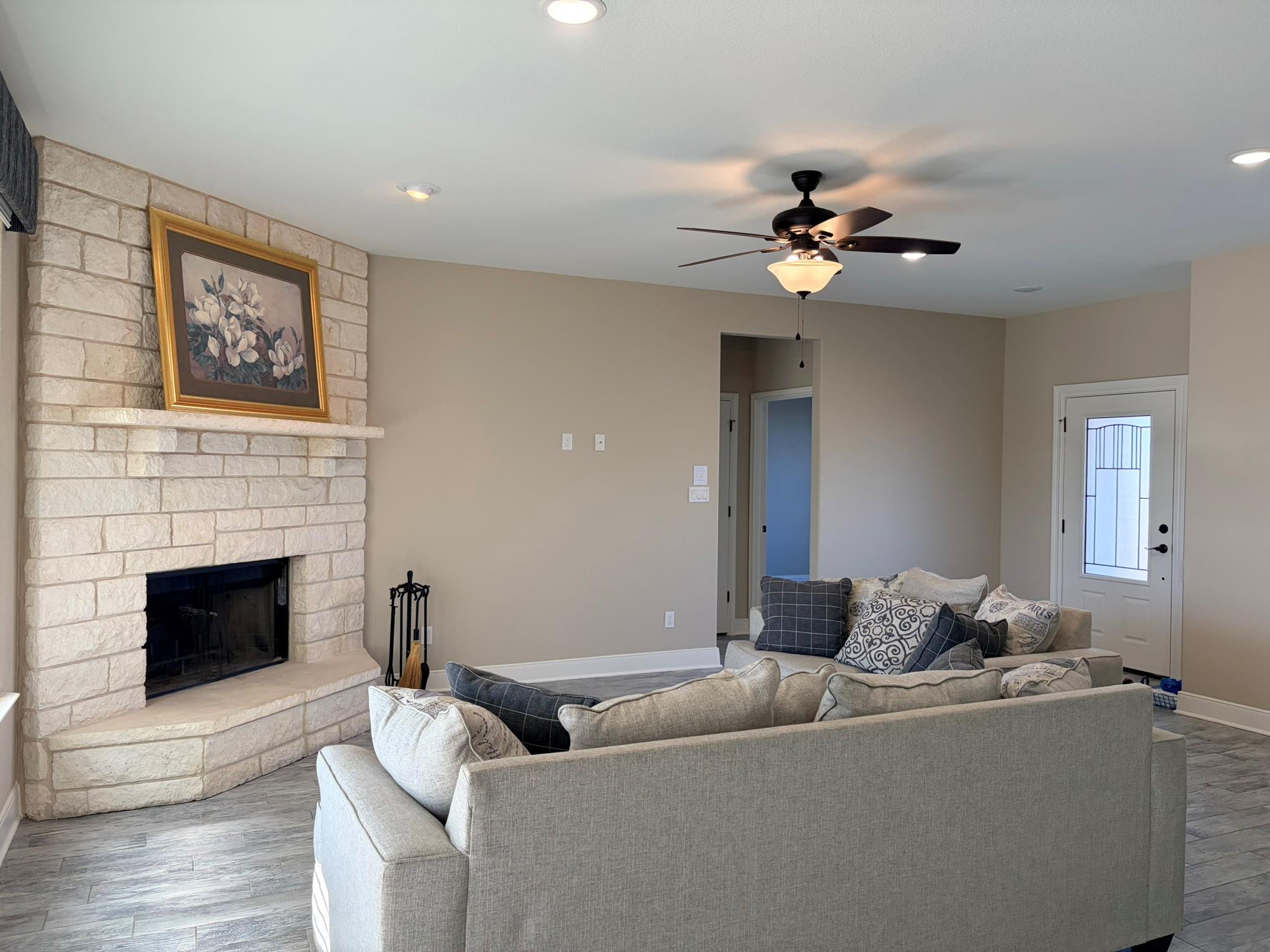 9812 Southshore Dr, Salado, TX 76571